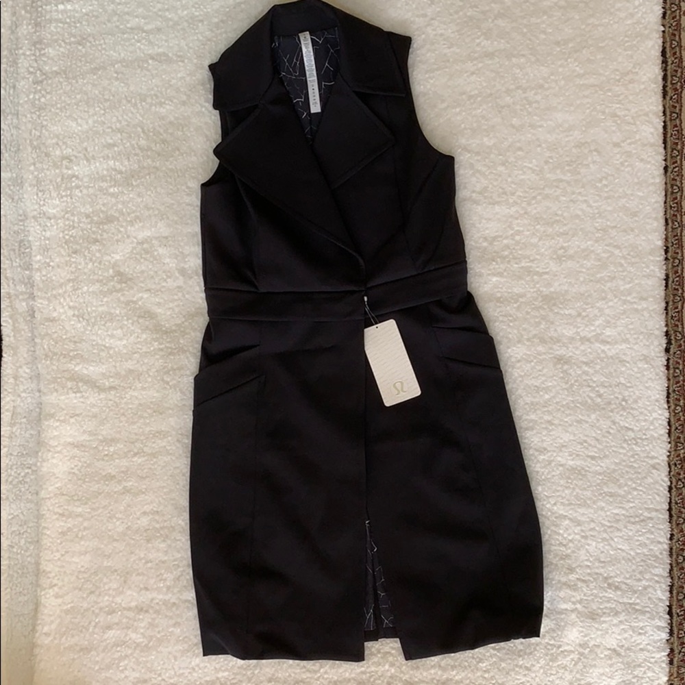 Lululemon Quickchange Vest - Black size 6